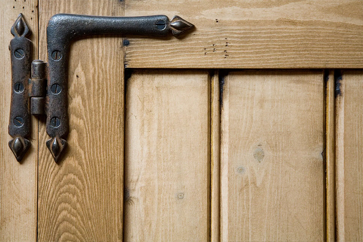 Hinge Options